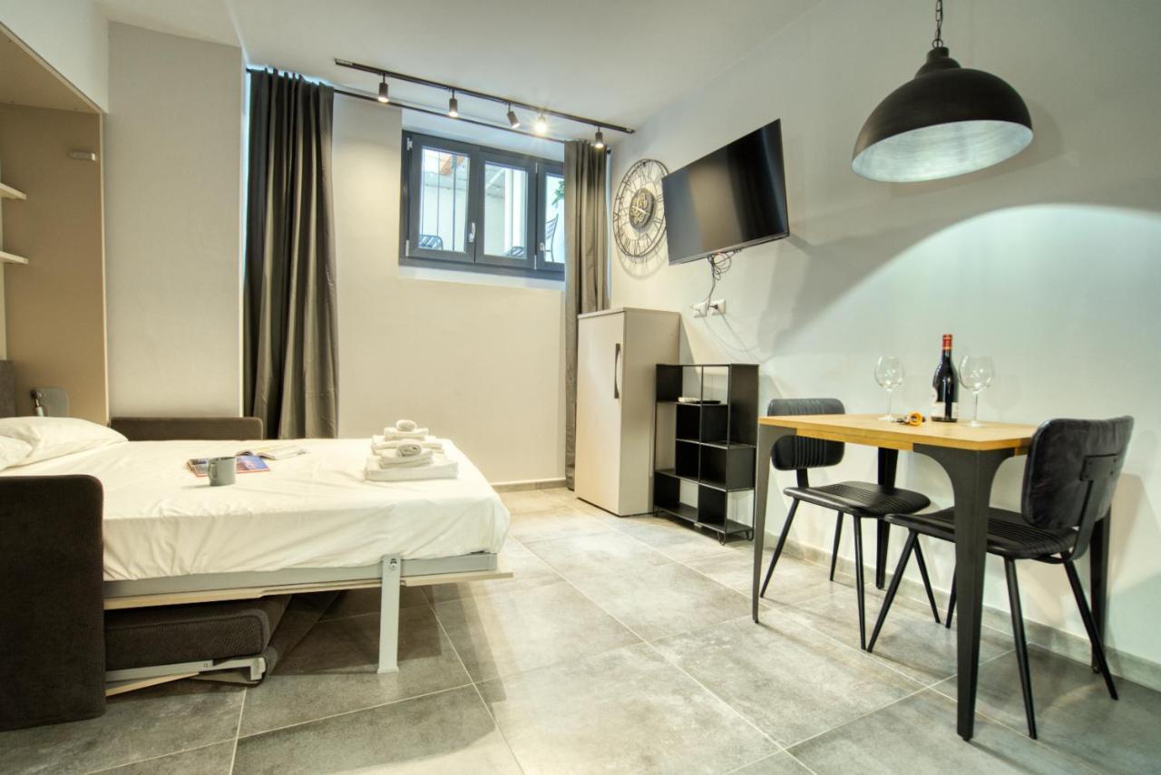 Italianflat - Angolino Dei Navigli มิลาน ภายนอก รูปภาพ