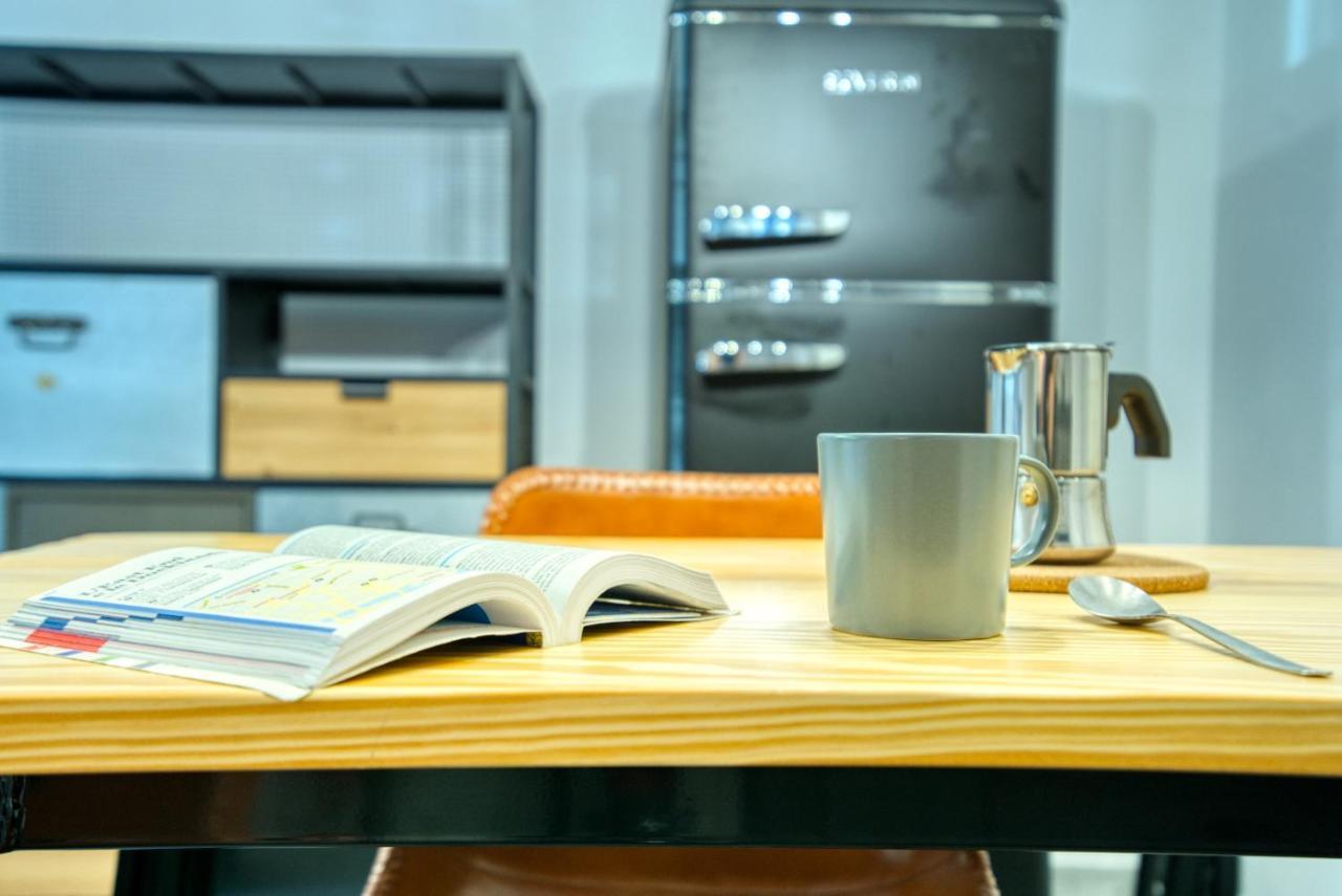 Italianflat - Angolino Dei Navigli มิลาน ภายนอก รูปภาพ