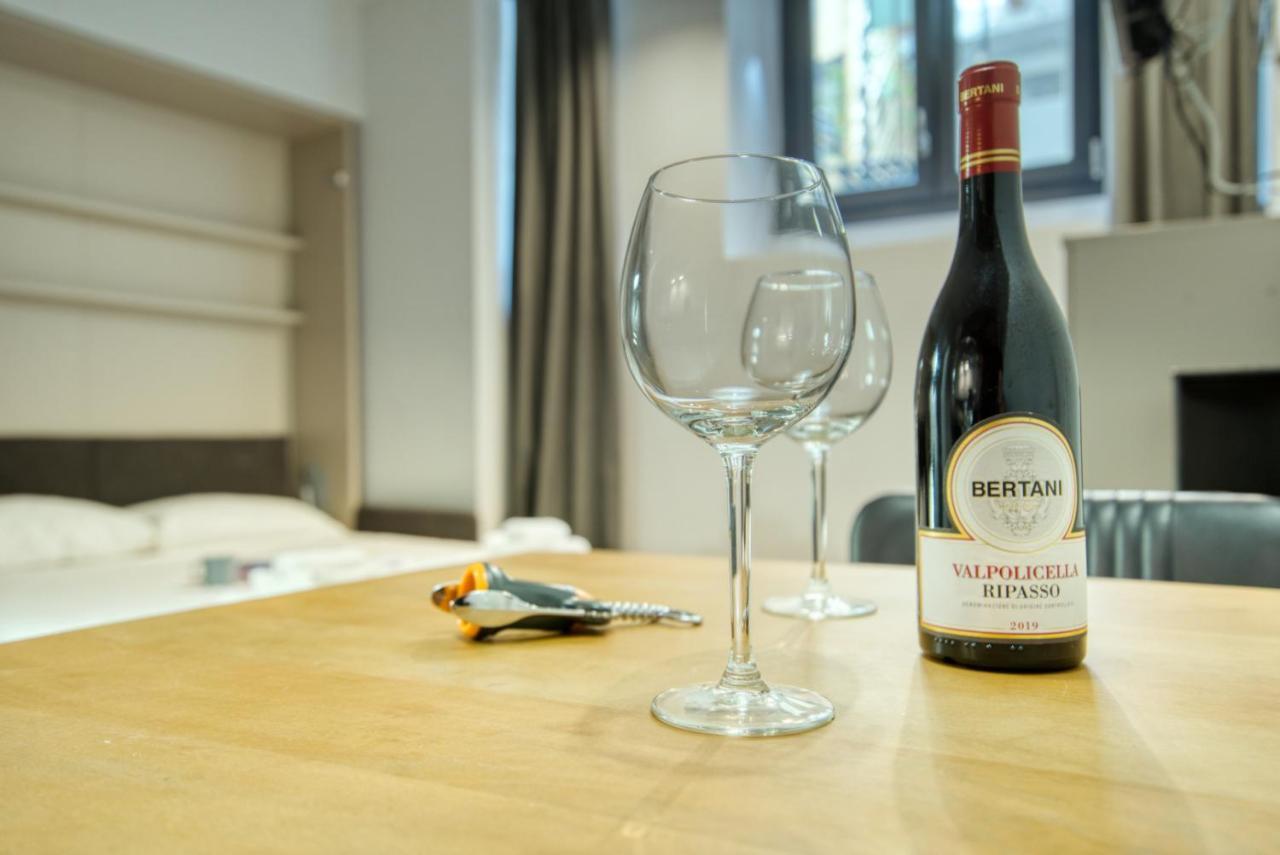 Italianflat - Angolino Dei Navigli มิลาน ภายนอก รูปภาพ