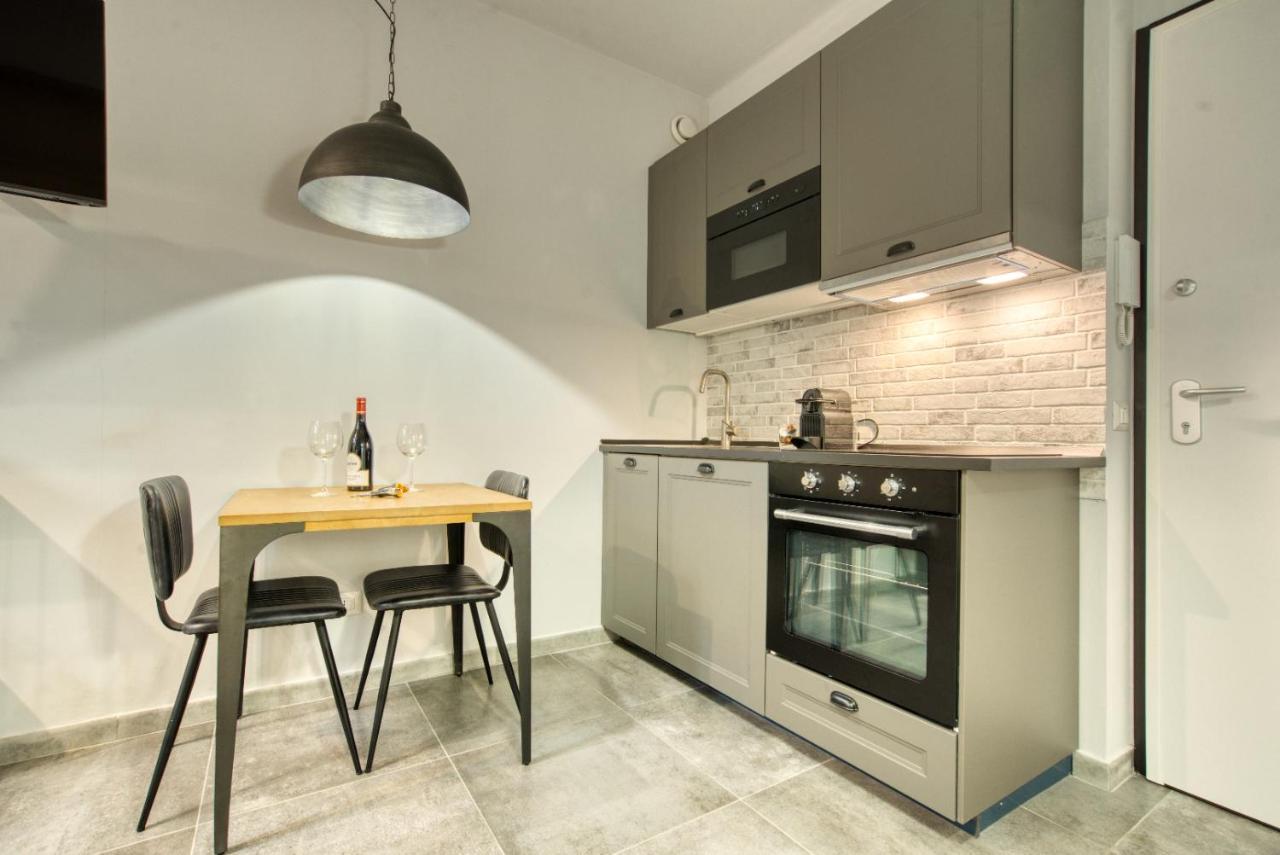 Italianflat - Angolino Dei Navigli มิลาน ภายนอก รูปภาพ